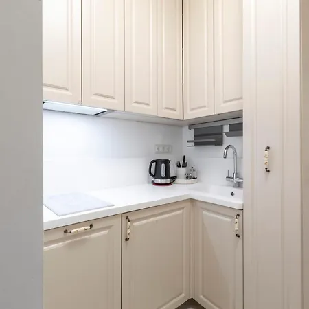 Old Town Retreat In Апартаменты